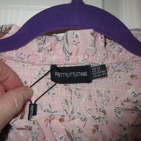Pretty Little Thing Soft Peach floral top size 14 - Picture 4 of 11